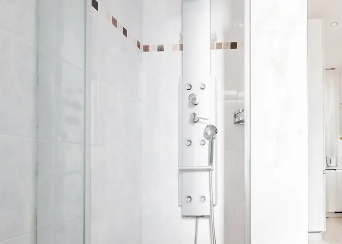 Front Pearl 5 For 6pax -by Easylife Swiss Apartment Lugano